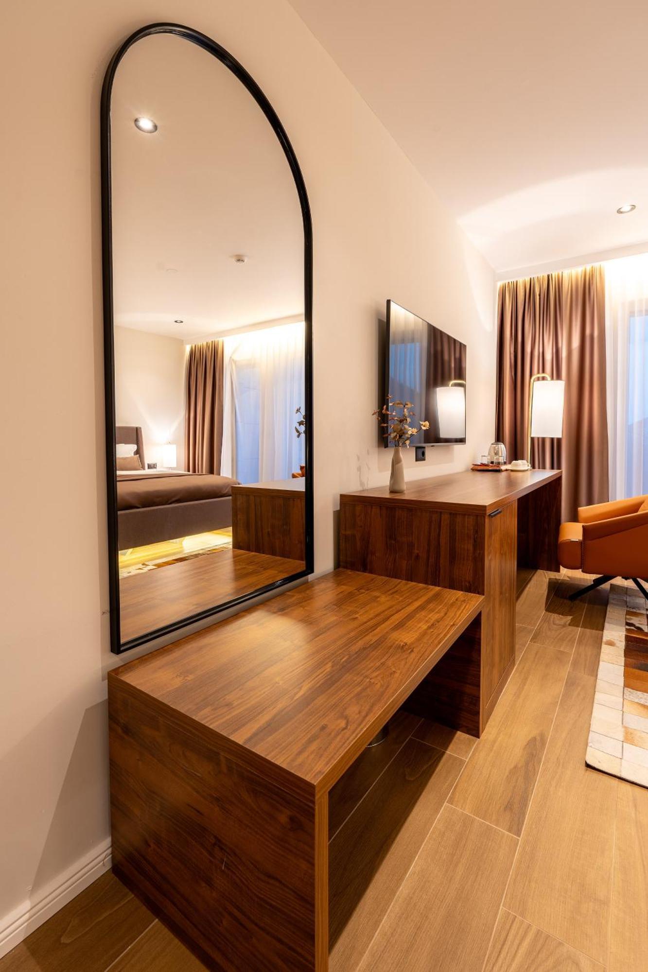 Ruby Hotel Prishtina Приштина Экстерьер фото