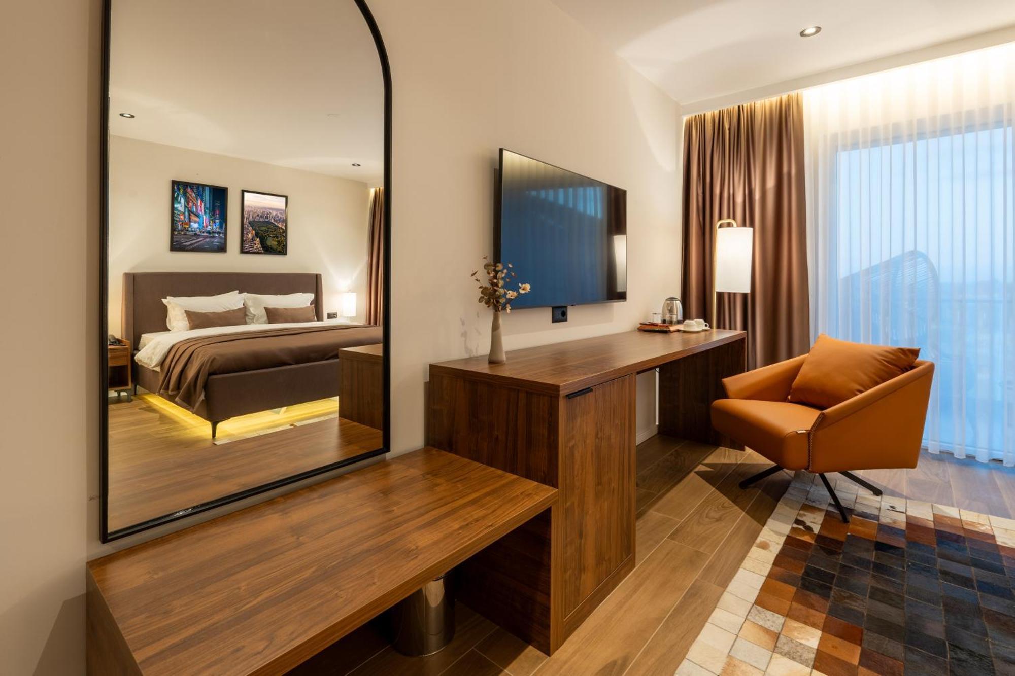 Ruby Hotel Prishtina Приштина Экстерьер фото